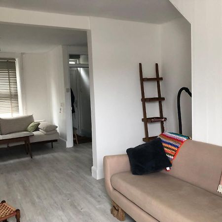 Cosy Two Bedroom House In Beautiful 라이 외부 사진
