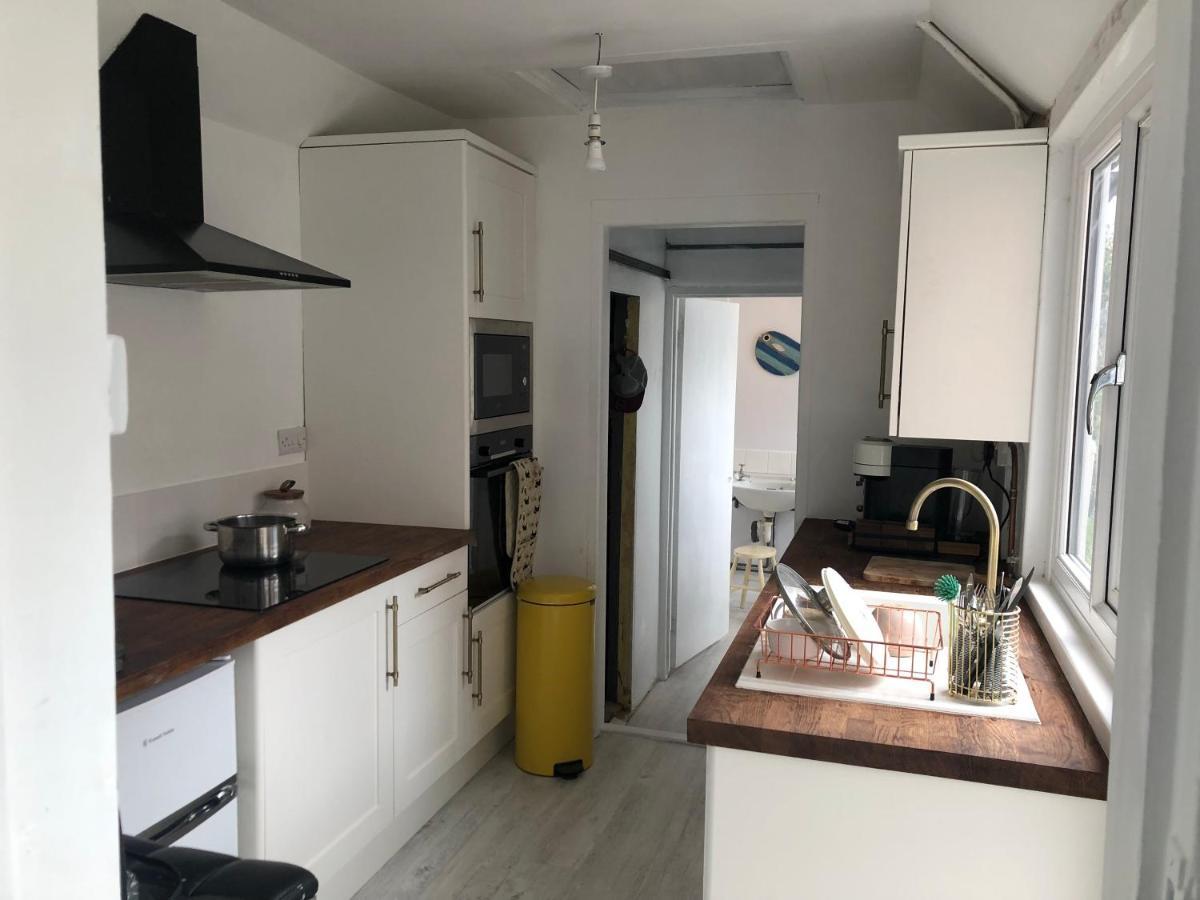 Cosy Two Bedroom House In Beautiful 라이 외부 사진